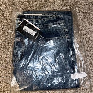Boohoo brand pants size large